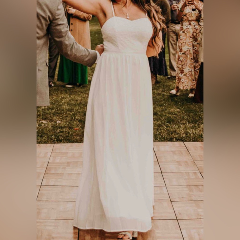 White lace and chiffon long dress